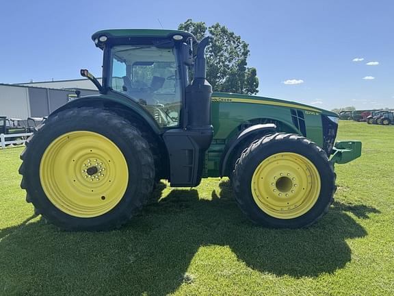 Image of John Deere 8295R equipment image 3