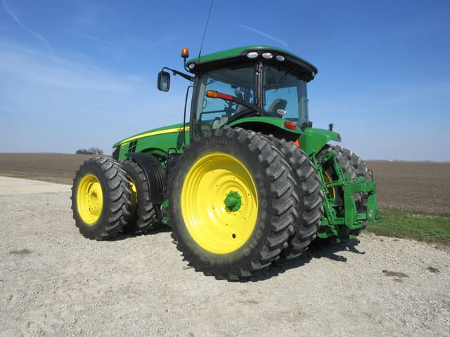 Image of John Deere 8295R equipment image 4