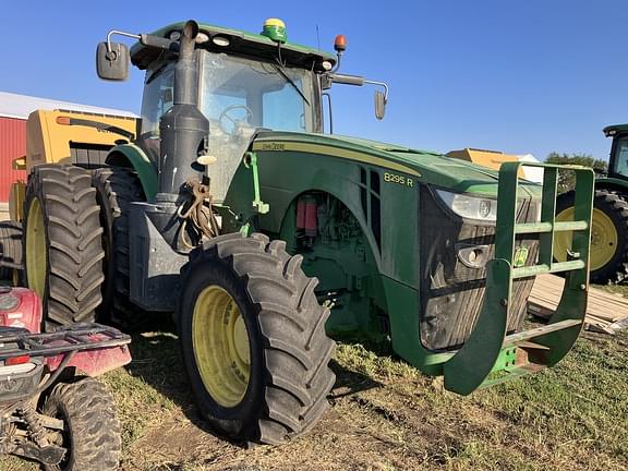 Image of John Deere 8295R equipment image 1