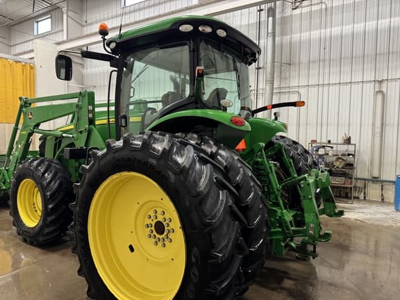 Image of John Deere 8295R equipment image 2