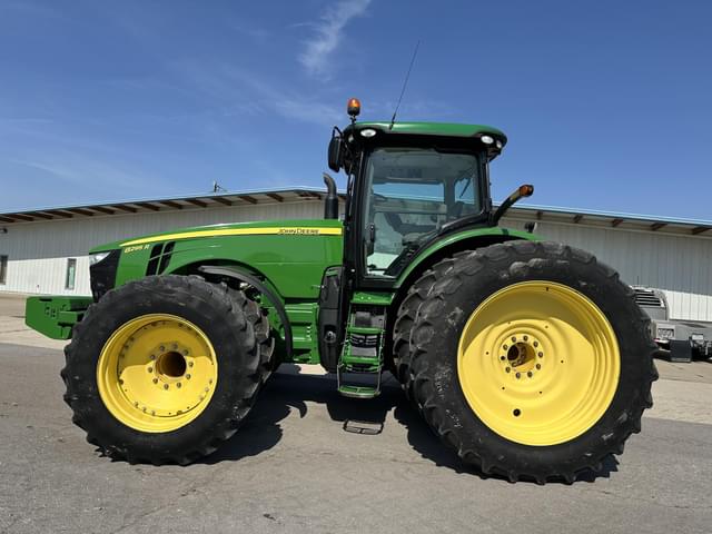 Image of John Deere 8295R equipment image 2