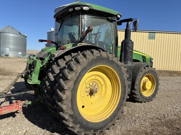Image of John Deere 8295R equipment image 2