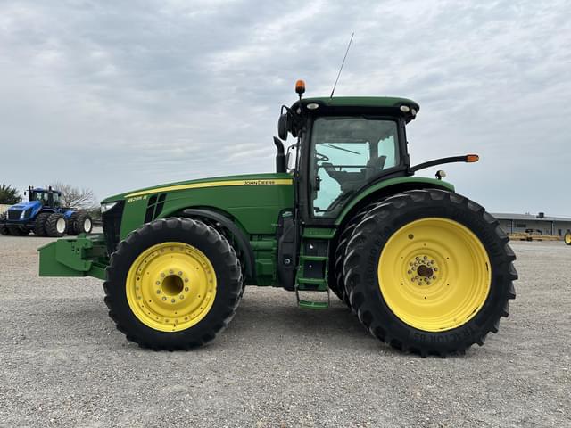 Image of John Deere 8295R equipment image 1