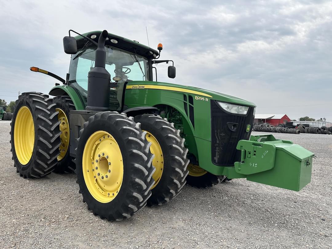 Image of John Deere 8295R Primary image