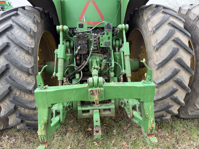 Image of John Deere 8295R equipment image 4