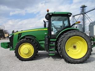 Main image John Deere 8295R 3