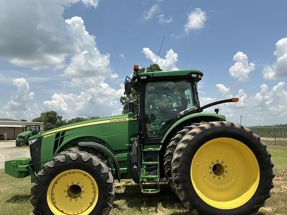 Image of John Deere 8295R equipment image 3