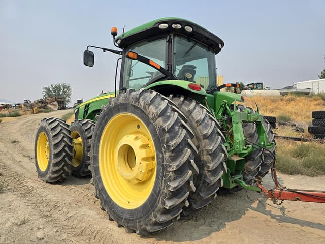 Image of John Deere 8295R equipment image 2