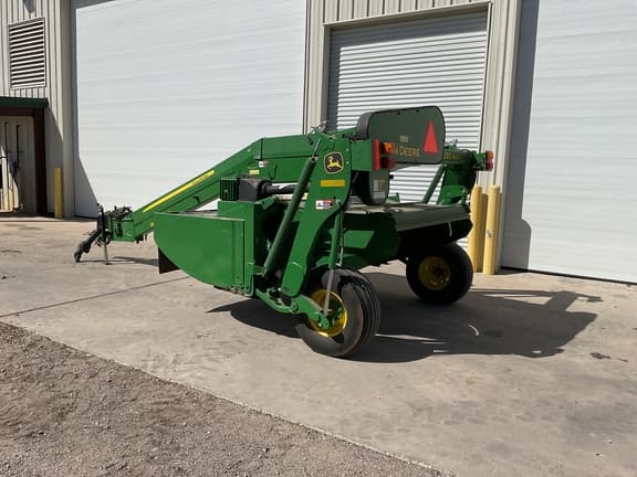 Image of John Deere 830 equipment image 4