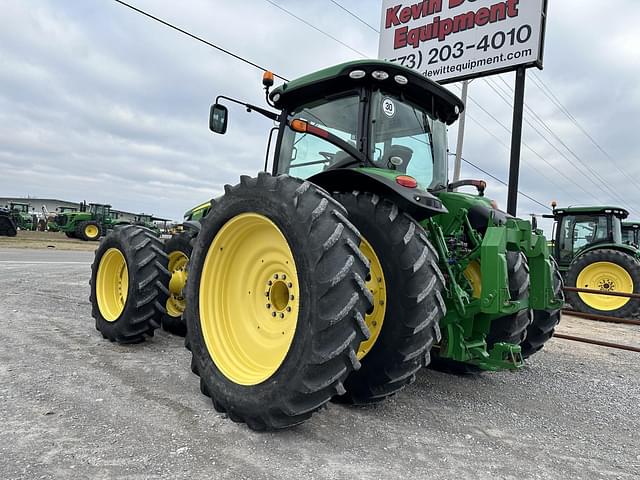 Image of John Deere 8320R equipment image 4