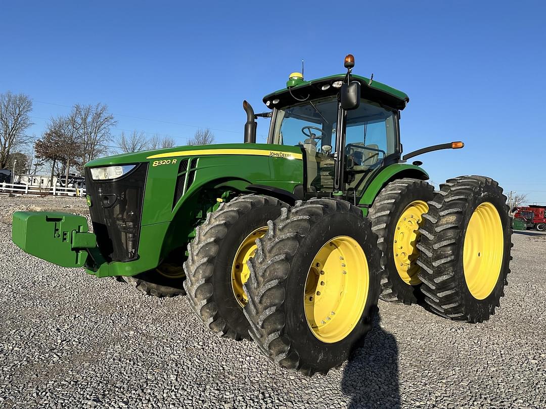 Image of John Deere 8320R Primary image