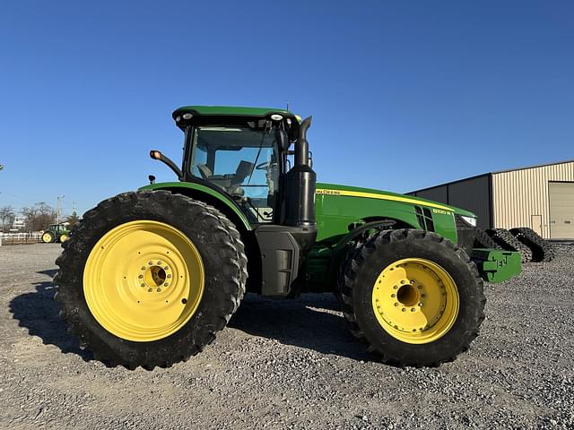 Image of John Deere 8320R equipment image 3