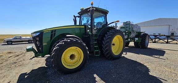 Image of John Deere 8320R equipment image 3