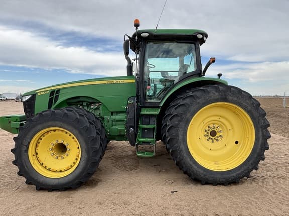 Image of John Deere 8320R equipment image 3