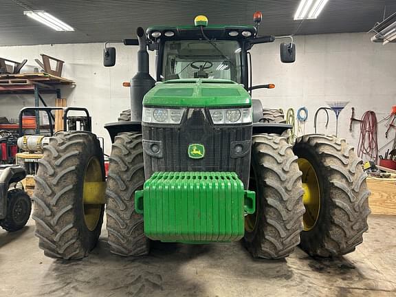 Image of John Deere 8320R equipment image 1