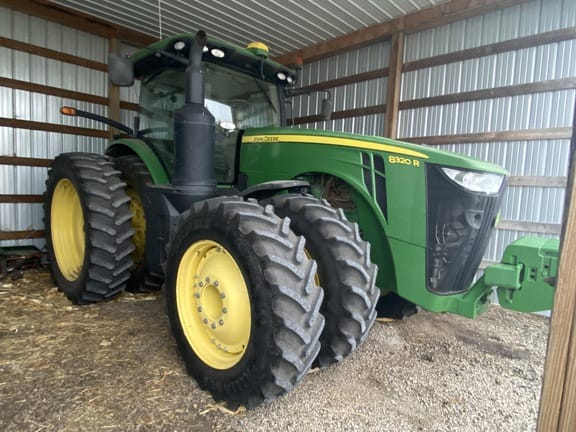Main image John Deere 8320R