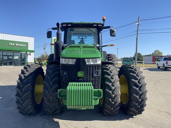 Image of John Deere 8320R equipment image 1