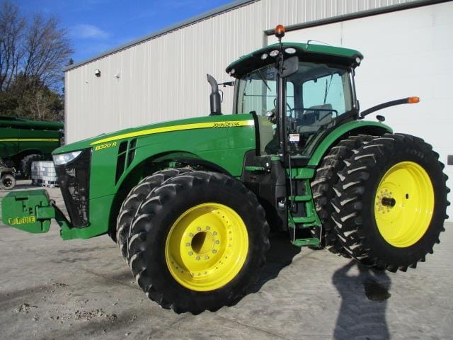 Main image John Deere 8320R
