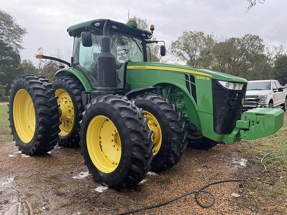 Image of John Deere 8320R Primary image