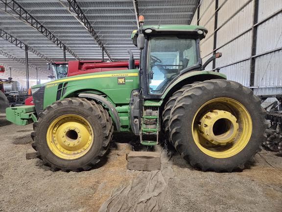 Image of John Deere 8320R equipment image 2