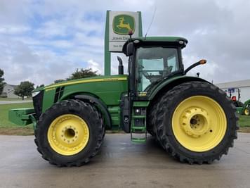 Main image John Deere 8320R