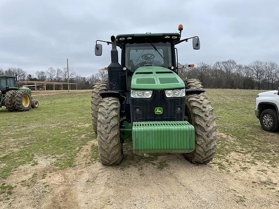 Image of John Deere 8320R equipment image 1