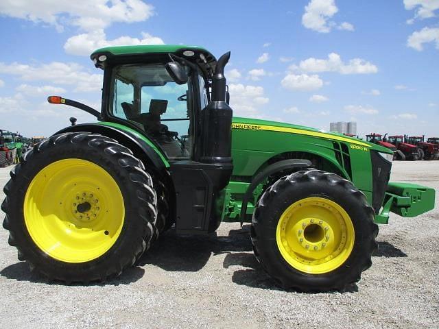 Image of John Deere 8320R equipment image 3