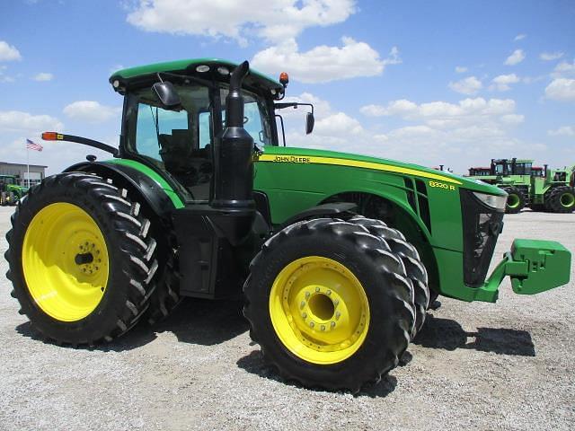 Image of John Deere 8320R equipment image 1