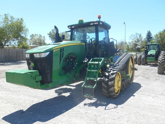 2015 John Deere 8320RT Equipment Image0