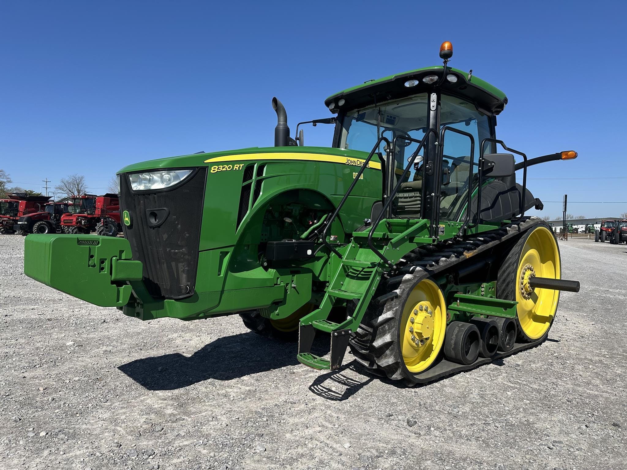 2015 John Deere 8320RT Equipment Image0