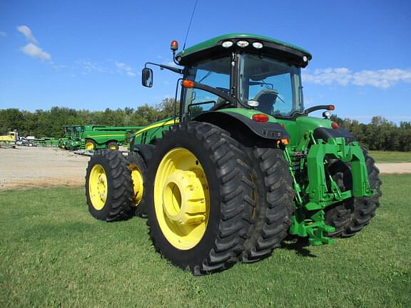 Image of John Deere 8345R equipment image 1