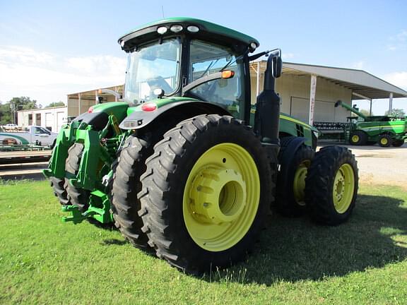 Image of John Deere 8345R equipment image 4