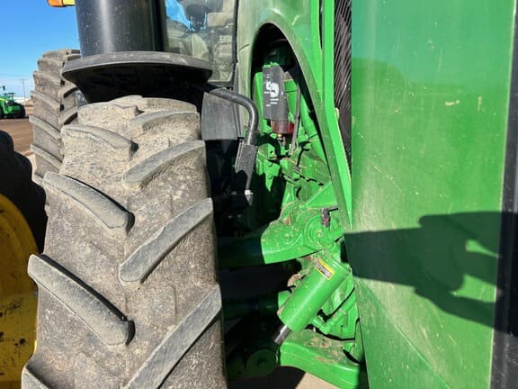 Image of John Deere 8345R equipment image 3