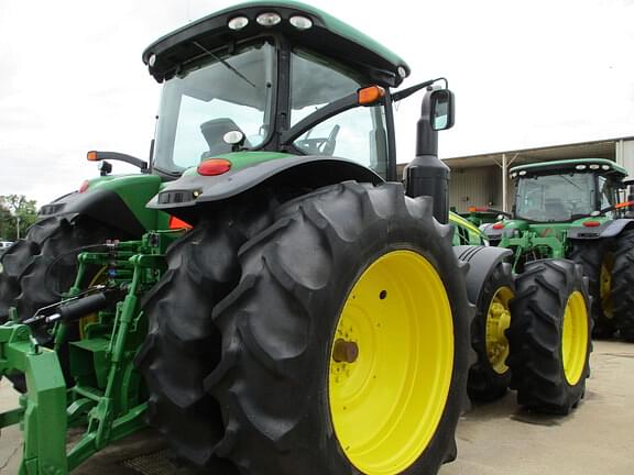 Image of John Deere 8345R equipment image 4