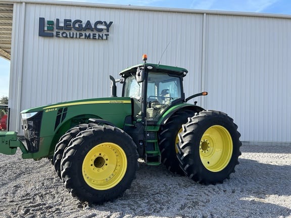 2015 John Deere 8345R Equipment Image0
