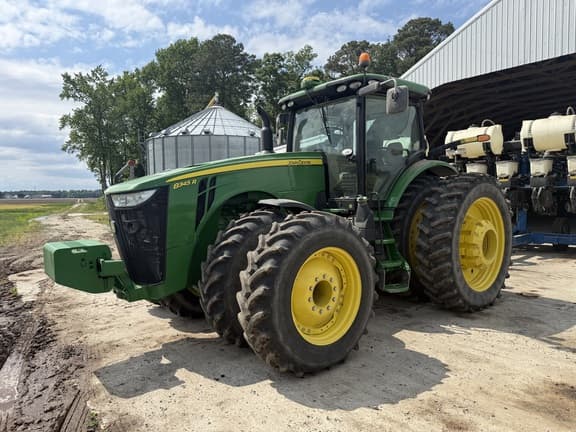 Image of John Deere 8345R equipment image 2