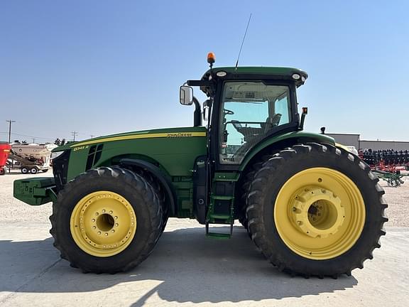 Image of John Deere 8345R equipment image 1