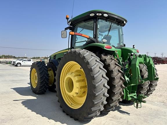 Image of John Deere 8345R equipment image 2