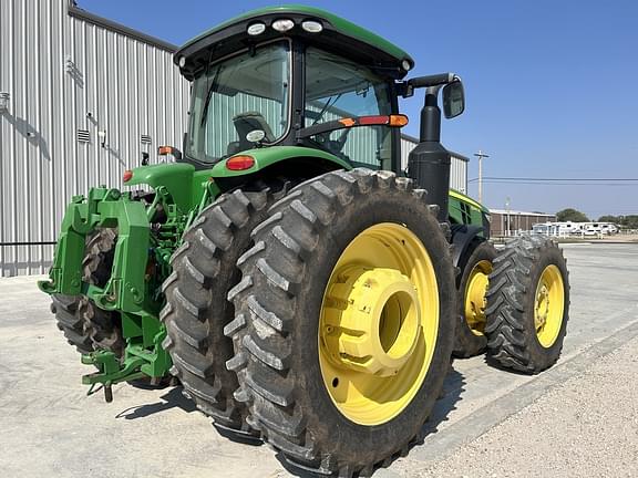 Image of John Deere 8345R equipment image 4