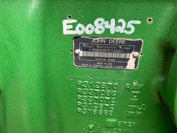 Image of John Deere 8345R equipment image 4