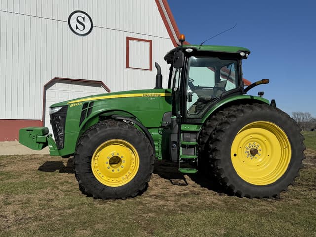 Image of John Deere 8345R equipment image 1