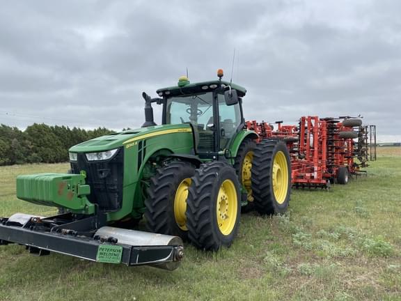 Image of John Deere 8345R equipment image 2