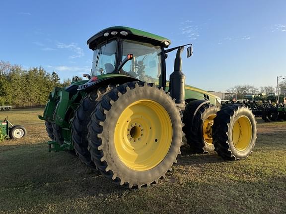 Image of John Deere 8345R equipment image 2