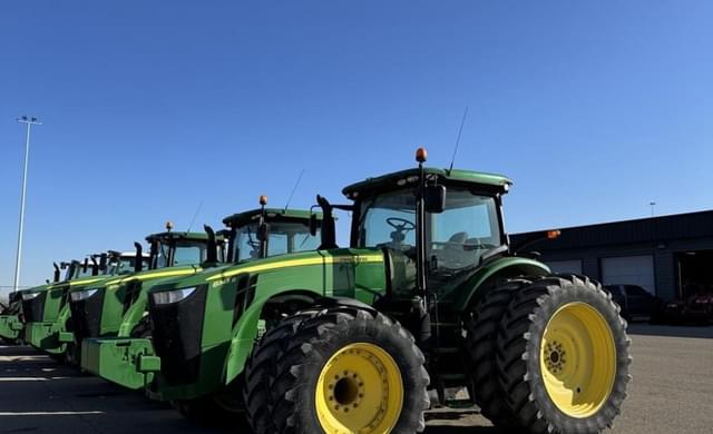 Image of John Deere 8345R equipment image 1