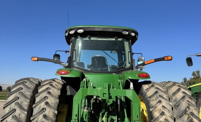 Image of John Deere 8345R equipment image 4