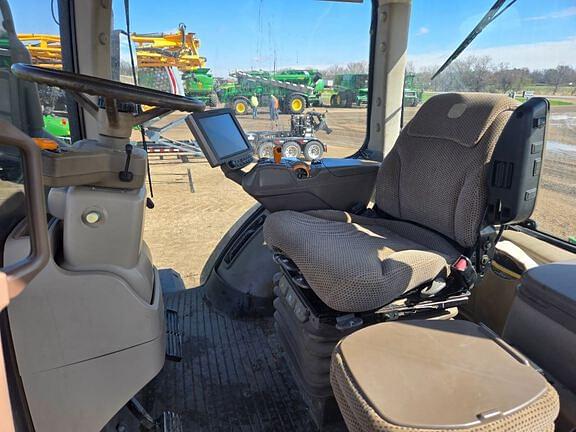 Image of John Deere 8345R equipment image 4