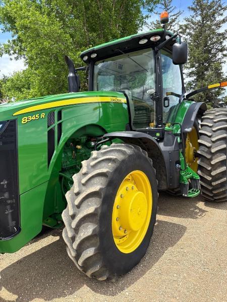 Image of John Deere 8345R equipment image 3