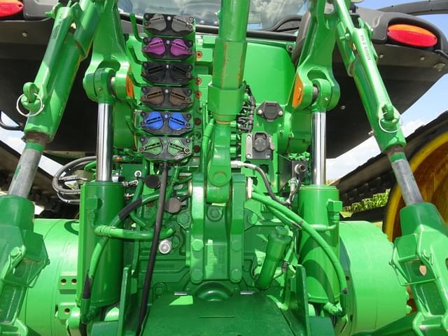 Image of John Deere 8345RT equipment image 4