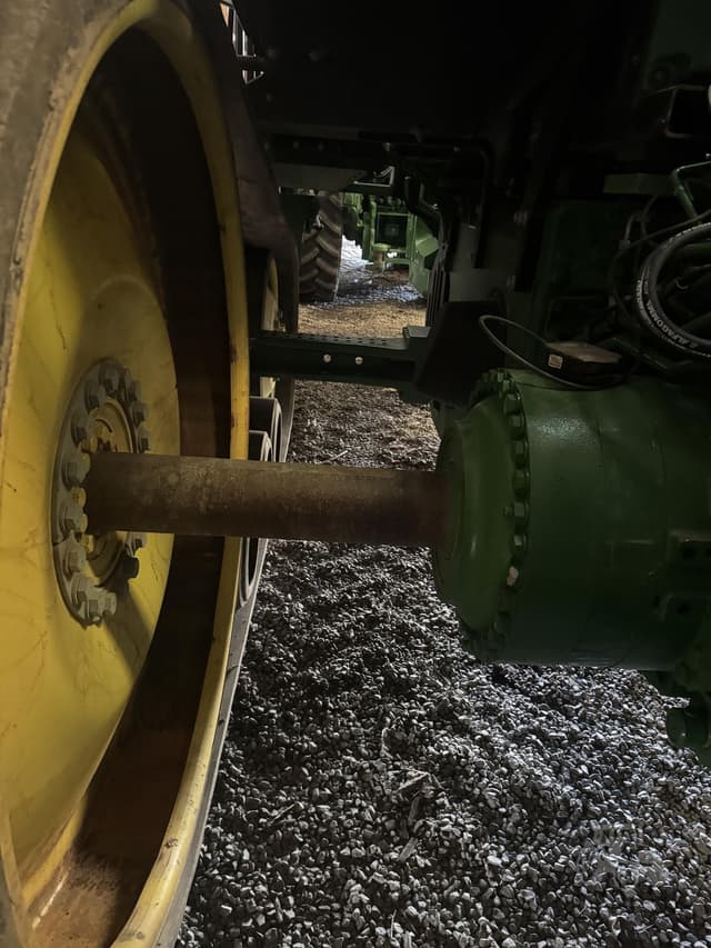 Image of John Deere 8345RT equipment image 2
