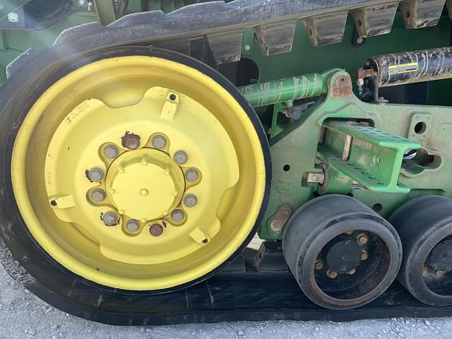 Image of John Deere 8345RT equipment image 4